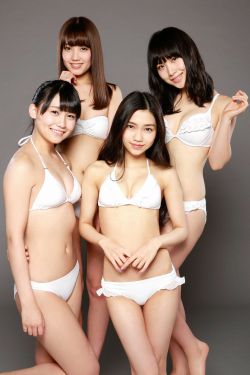 YS Web_AKB48成员(小嶋真子、加藤玲奈、田野優花、高橋朱里)《18歳のAKB48》写真集 Vol.657[50P]