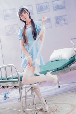 台湾正妹_ 喬喬兒《粉蓝護士風》 写真集[24P]